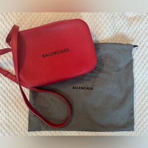 Balenciaga Everyday Camera Bag S